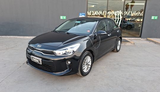 Kia • RIO 5