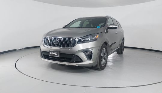Kia • Sorento