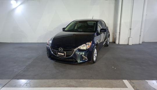 Mazda • Mazda 2