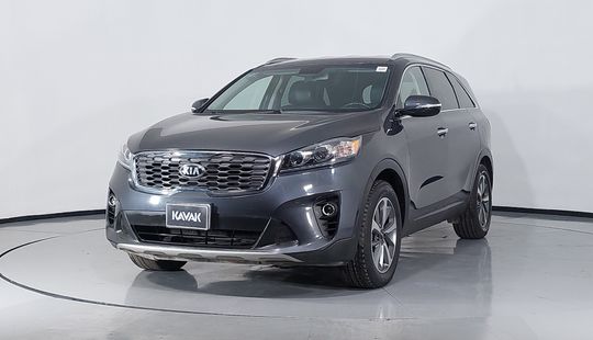 Kia • Sorento