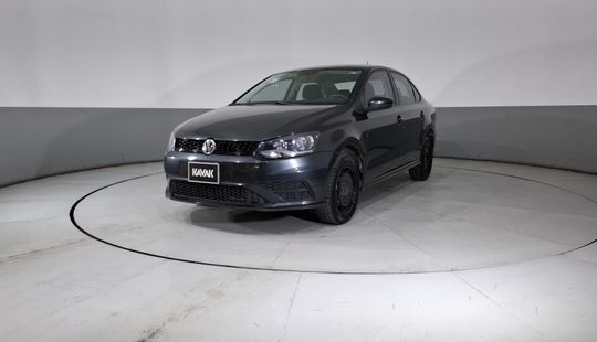 Volkswagen • Vento