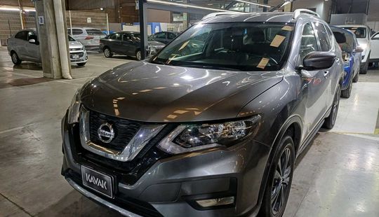 Nissan • X-Trail