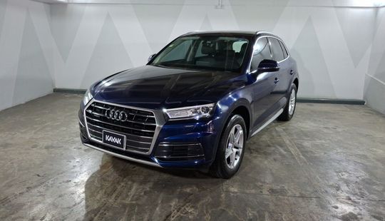 Audi • Q5