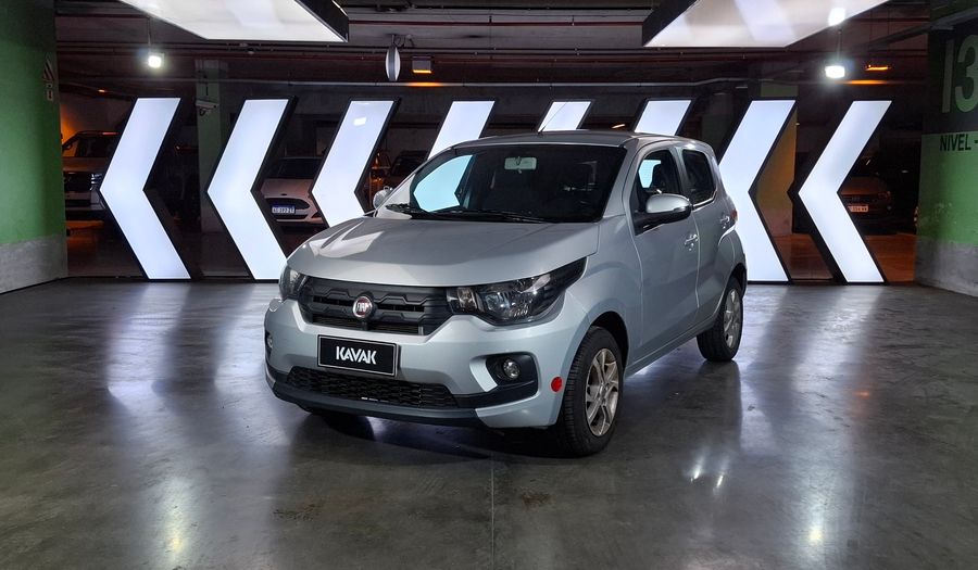 Fiat Mobi 1.0 EASY Hatchback 2016