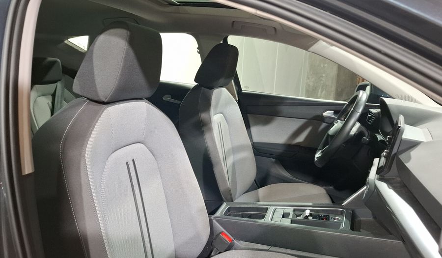 Seat Leon 1.4 STYLE AUTO Hatchback 2021