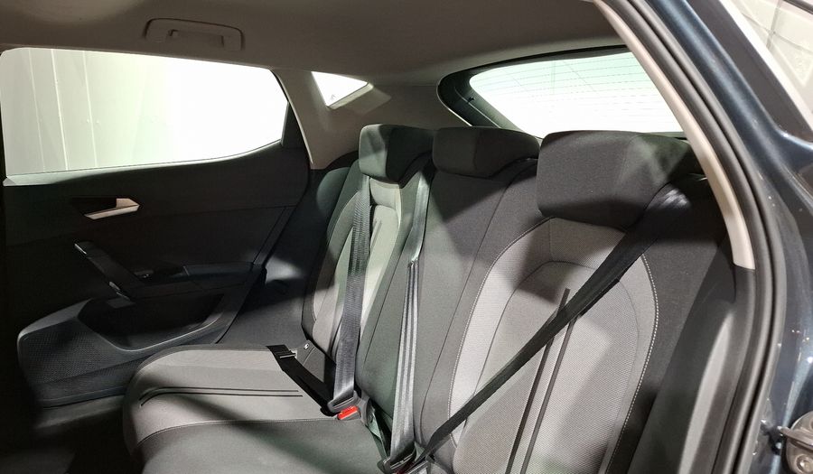 Seat Leon 1.4 STYLE AUTO Hatchback 2021