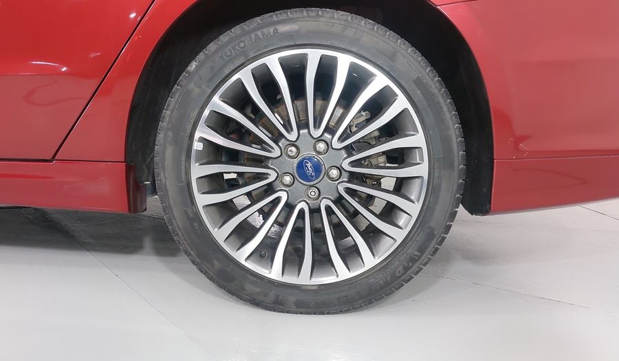 Ford Fusion 2.0 GTDI SE LUXURY PLUS NAV AT Sedan 2017