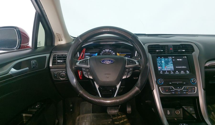 Ford Fusion 2.0 GTDI SE LUXURY PLUS NAV AT Sedan 2017