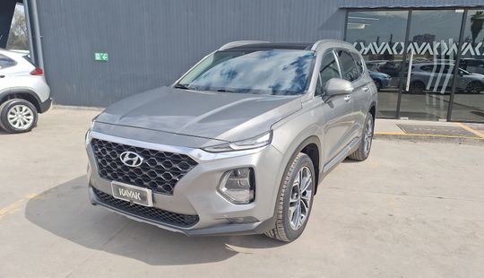 Hyundai • Santa Fe