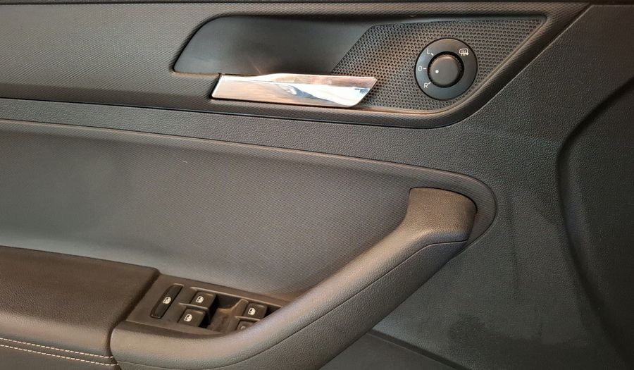 Seat Toledo 1.4 STYLE DSG Sedan 2017