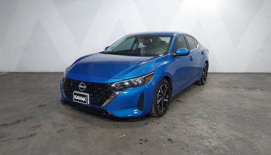 Nissan • Sentra