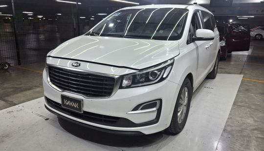 Kia • Sedona