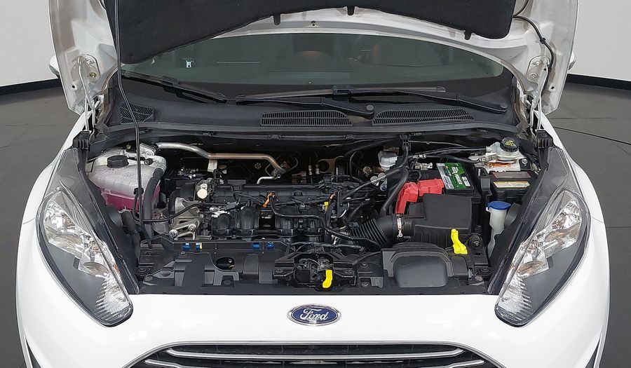 Ford Fiesta SEL HATCH Hatchback 2017