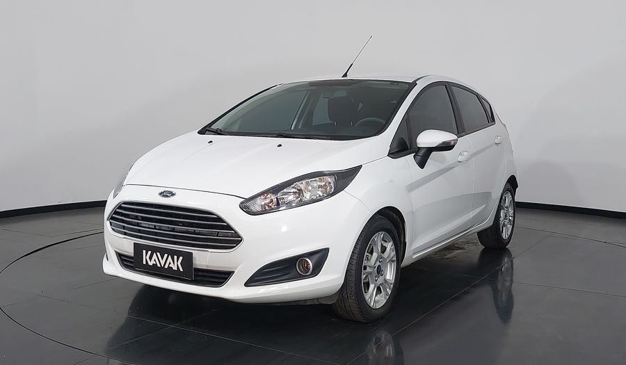 Ford Fiesta SEL HATCH Hatchback 2017