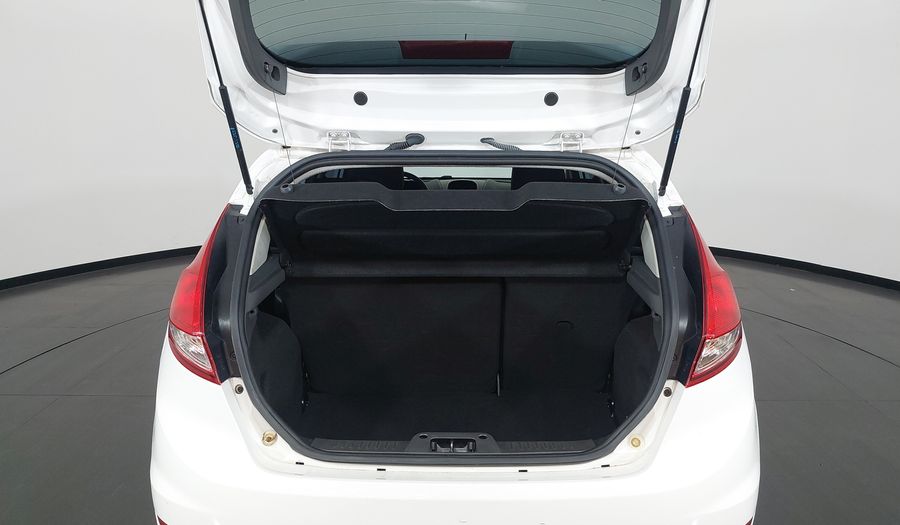 Ford Fiesta SEL HATCH Hatchback 2017