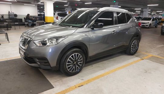 Nissan • Kicks