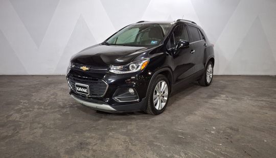 2018 • 9,279 km • Automático