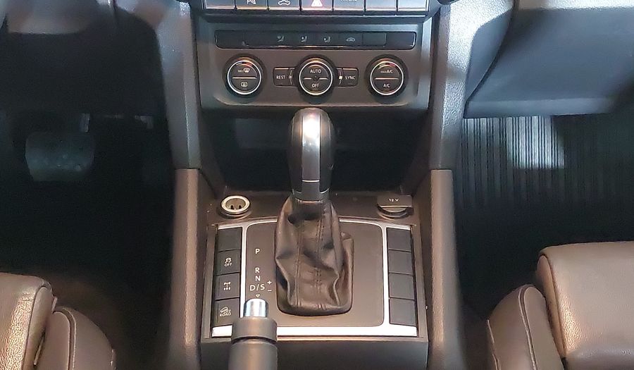 Volkswagen Amarok V6 TDI HIGHLINE CD 4MOTION Pickup 2018