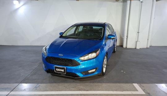 Ford • Focus