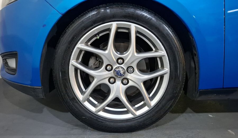 Ford Focus 2.0 SE LUXURY AT Sedan 2016