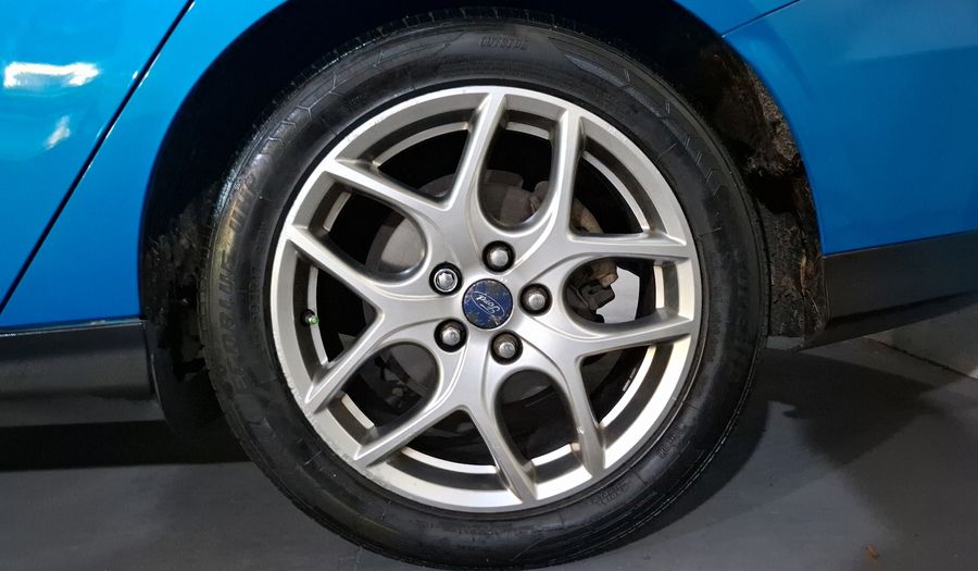 Ford Focus 2.0 SE LUXURY AT Sedan 2016