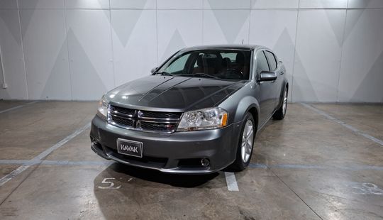 Dodge • Avenger