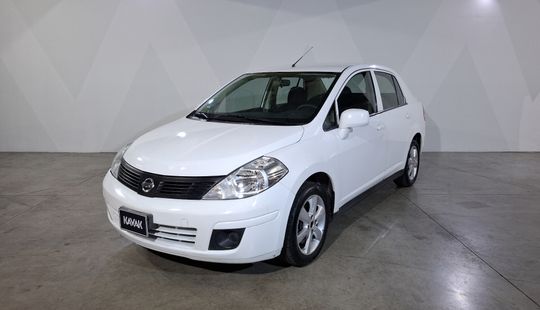 Nissan • Tiida