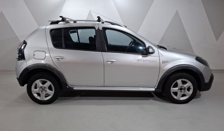 Renault Stepway 1.6 DYNAMIQUE MEDIA NAV MT Hatchback 2015