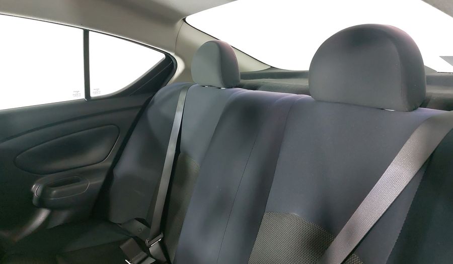 Nissan Versa 1.6 ADVANCE TA AC Sedan 2012