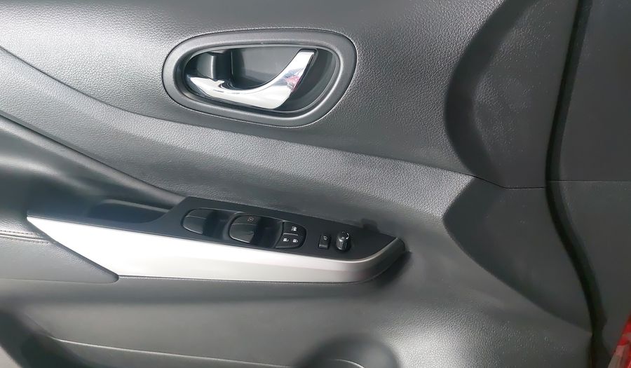 Nissan Frontier 2.5 PLATINUM LE DIESEL AUTO 4WD Pickup 2021