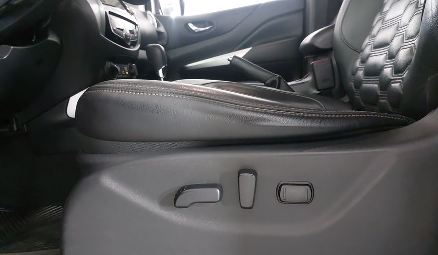 Nissan Frontier 2.5 PLATINUM LE DIESEL AUTO 4WD Pickup 2021