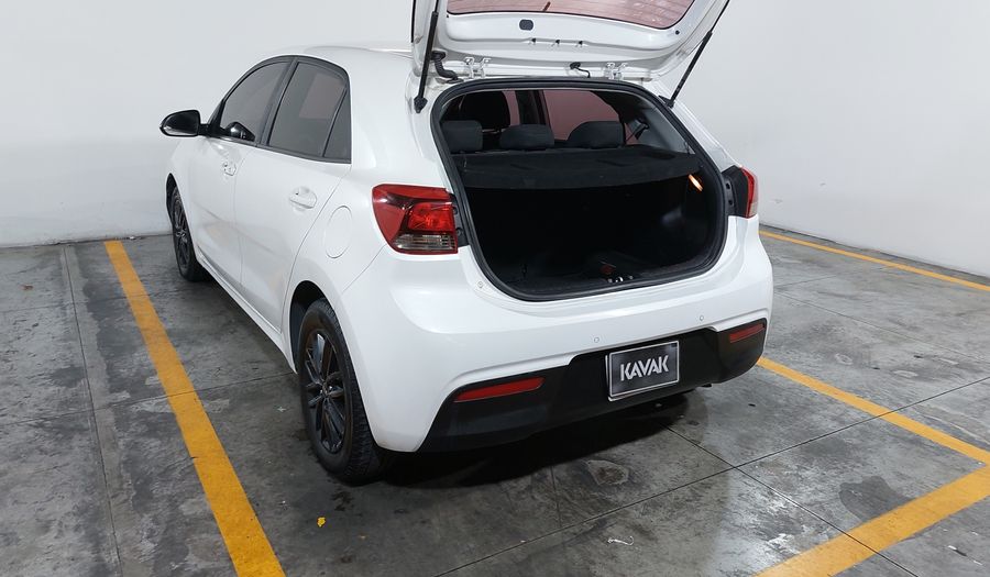 Kia Rio 1.6 EX Hatchback 2018