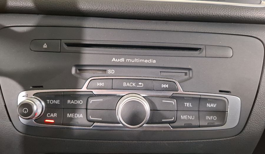 Audi Q3 2.0 LUXURY 211 HP S TRONIC Suv 2015