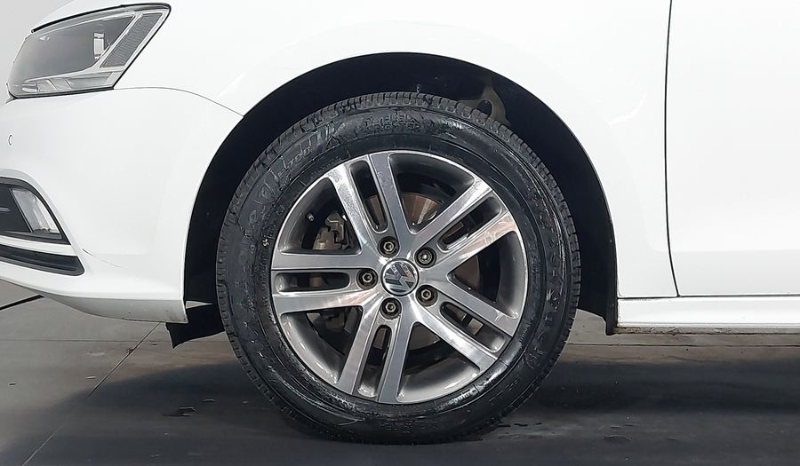 Volkswagen Jetta COMFORTLINE Sedan 2016