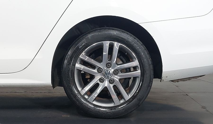 Volkswagen Jetta COMFORTLINE Sedan 2016