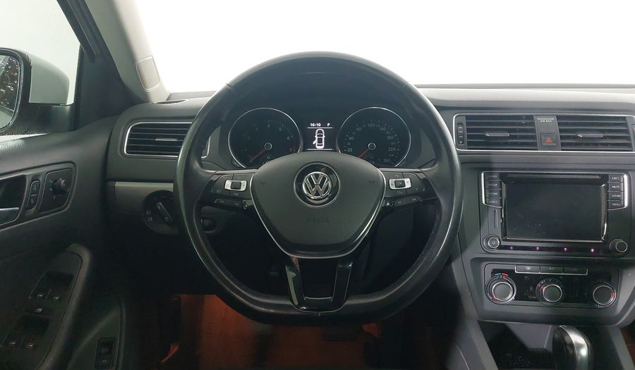 Volkswagen Jetta COMFORTLINE Sedan 2016