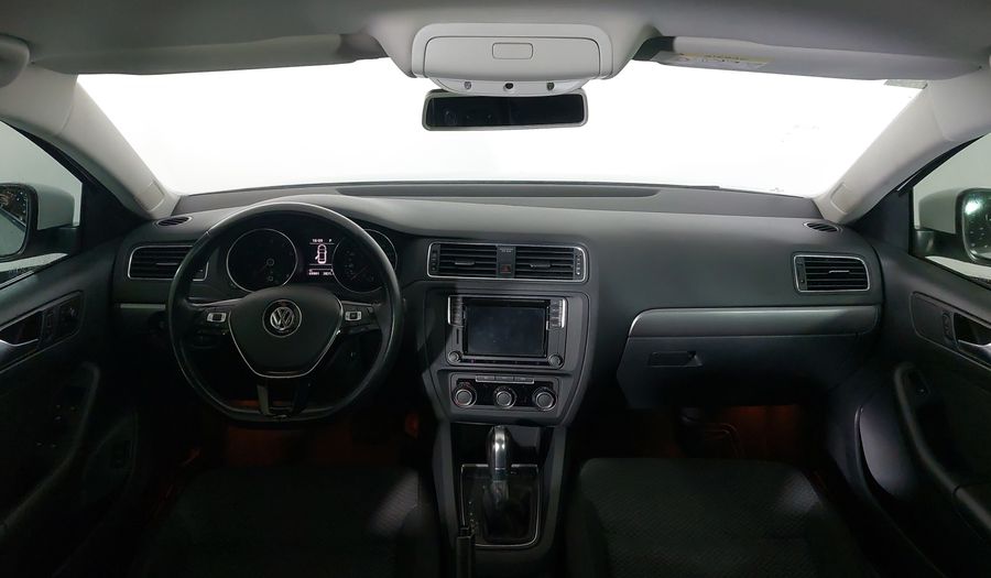 Volkswagen Jetta COMFORTLINE Sedan 2016