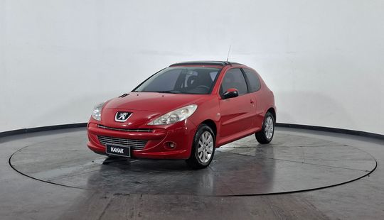 Peugeot • 207