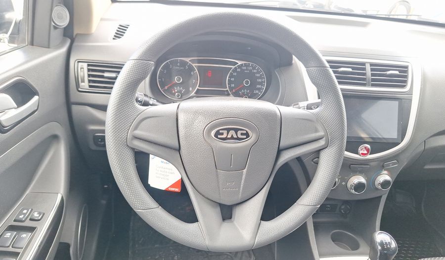 Jac J4 1.5 COMFORT Sedan 2021