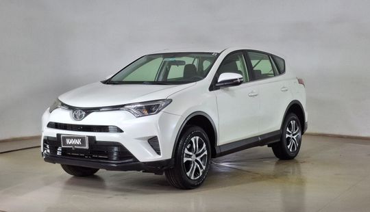 Toyota • RAV4