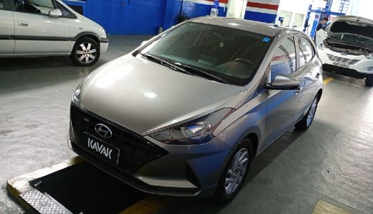 Hyundai • HB20