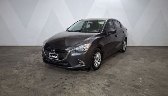 Mazda • Mazda 2