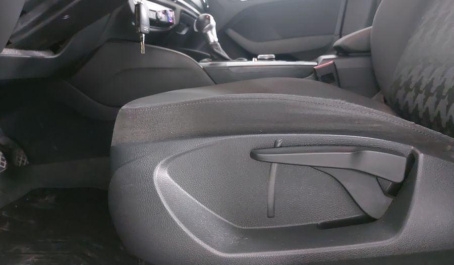 Audi A3 1.4 TFSI AMBIENTE S TRONIC Sedan 2015