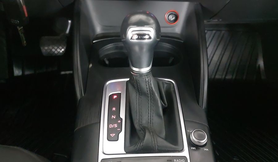 Audi A3 1.4 TFSI AMBIENTE S TRONIC Sedan 2015