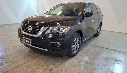 Nissan • Pathfinder