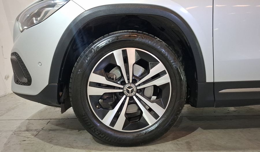 Mercedes Benz Clase Gla 1.3 200 PROGRESSIVE LINE DCT Suv 2022