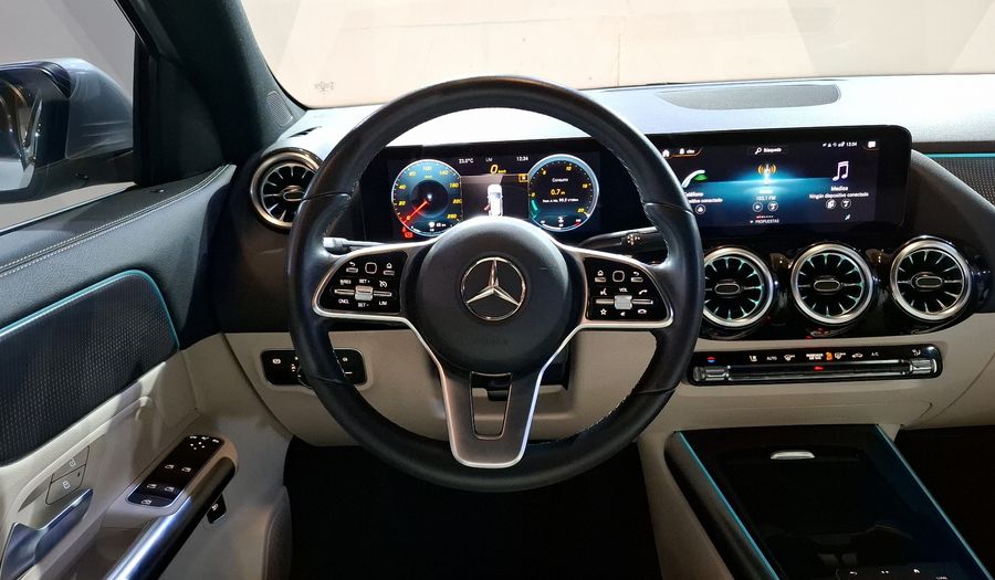 Mercedes Benz Clase Gla 1.3 200 PROGRESSIVE LINE DCT Suv 2022
