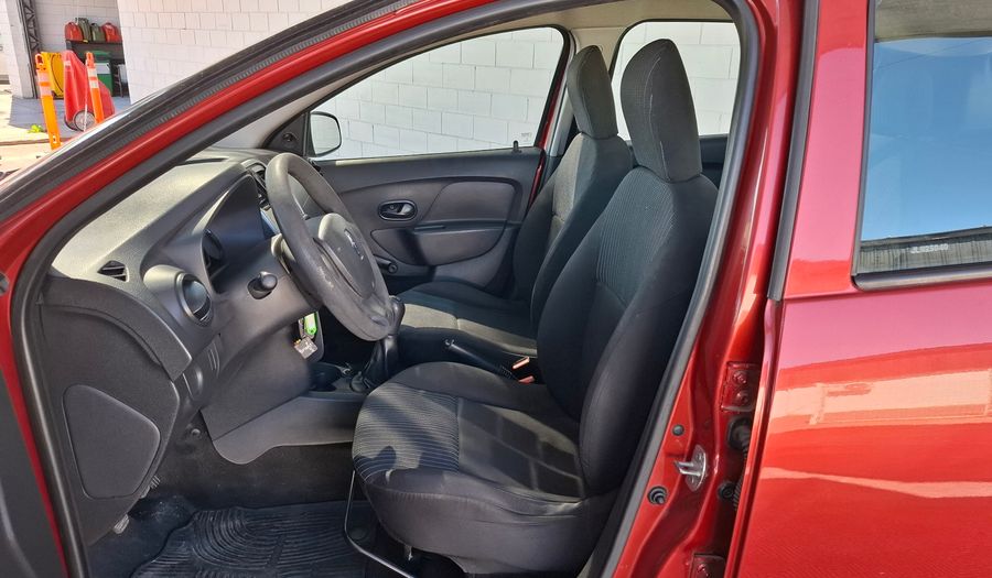 Renault Sandero 1.6 EXPRESSION Hatchback 2017