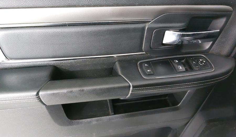 Ram 2500 5.7 RT REG CAB 4X4 V8 8AT Pickup 2016
