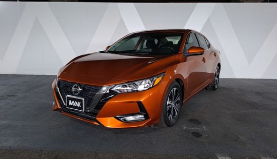 Nissan • Sentra
